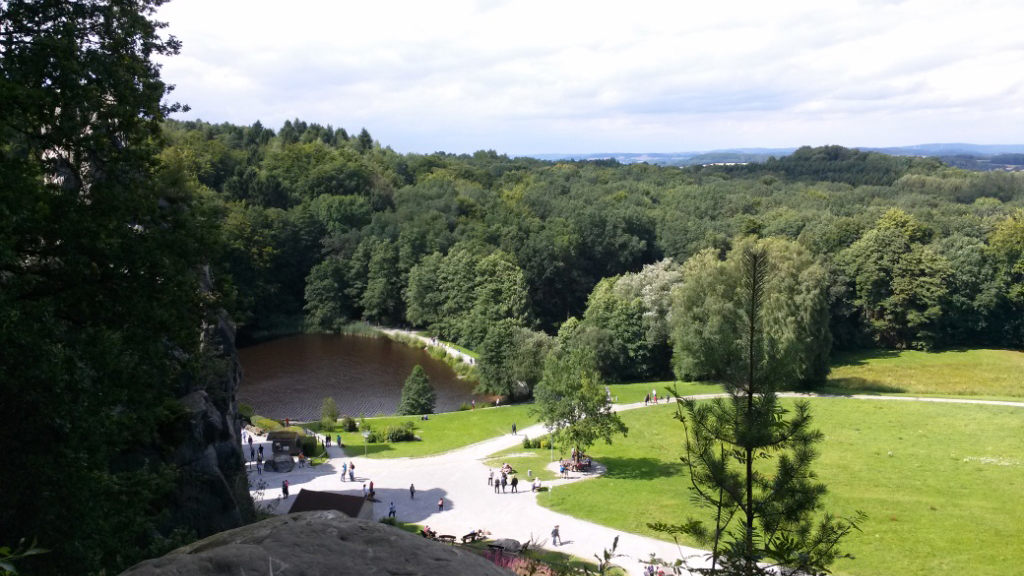 Blick über den Teutoburger Wald bei sonnigem Wetter